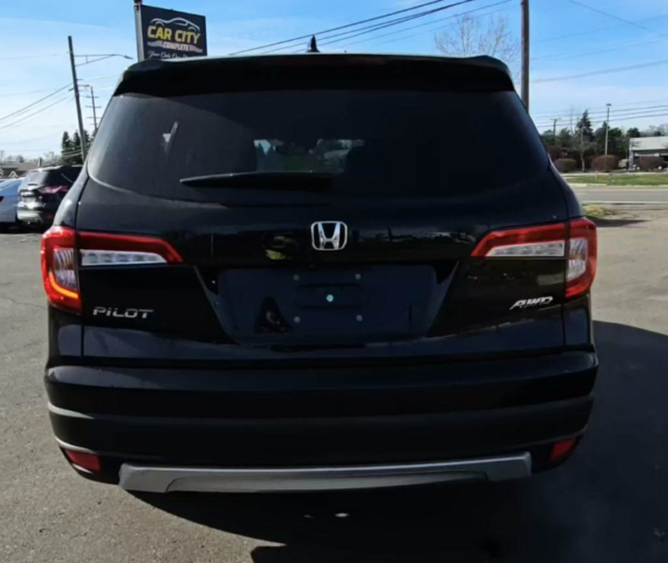 2021 Honda Pilot EX-L - Image 3